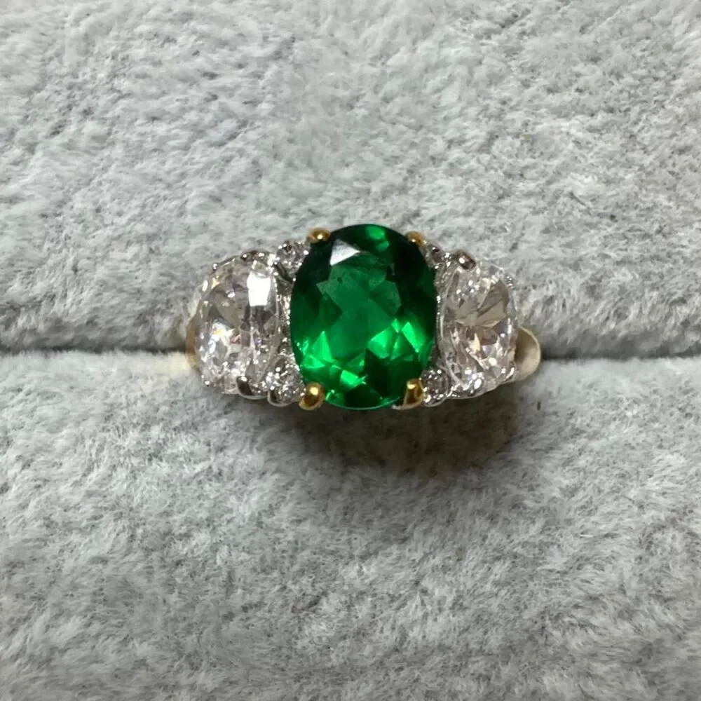 Unbranded Women's Green and Silver Jewellery